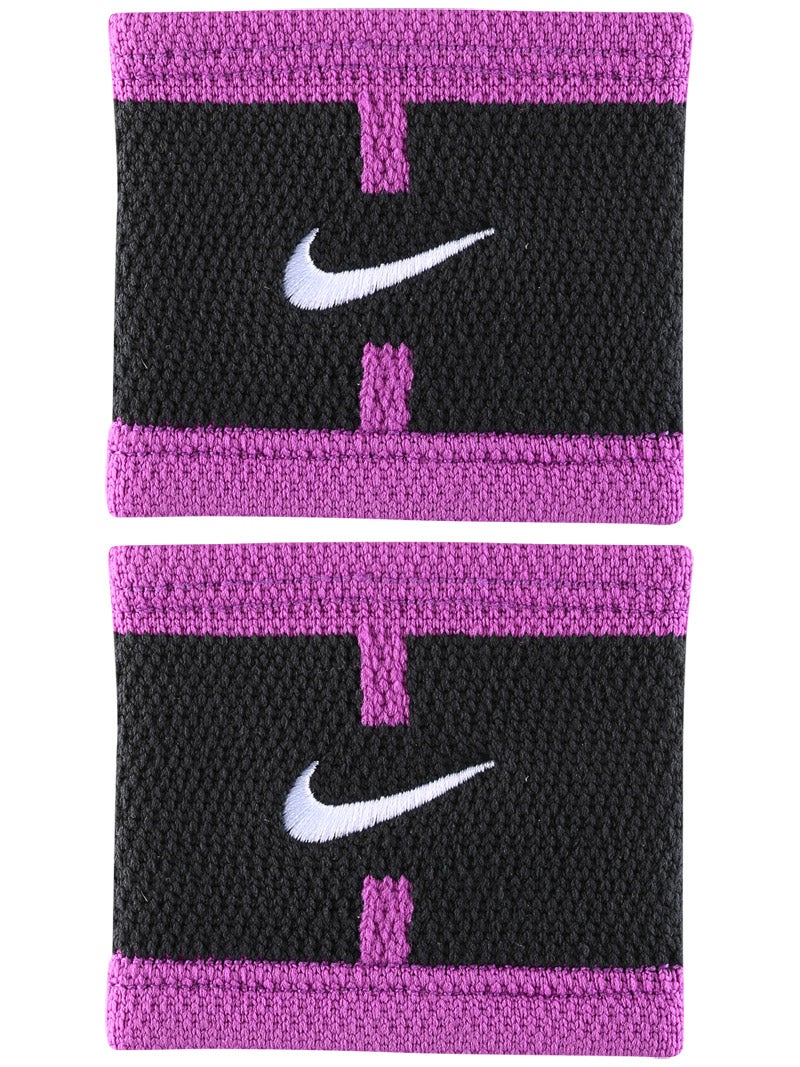 Tennis Head & Wristbands