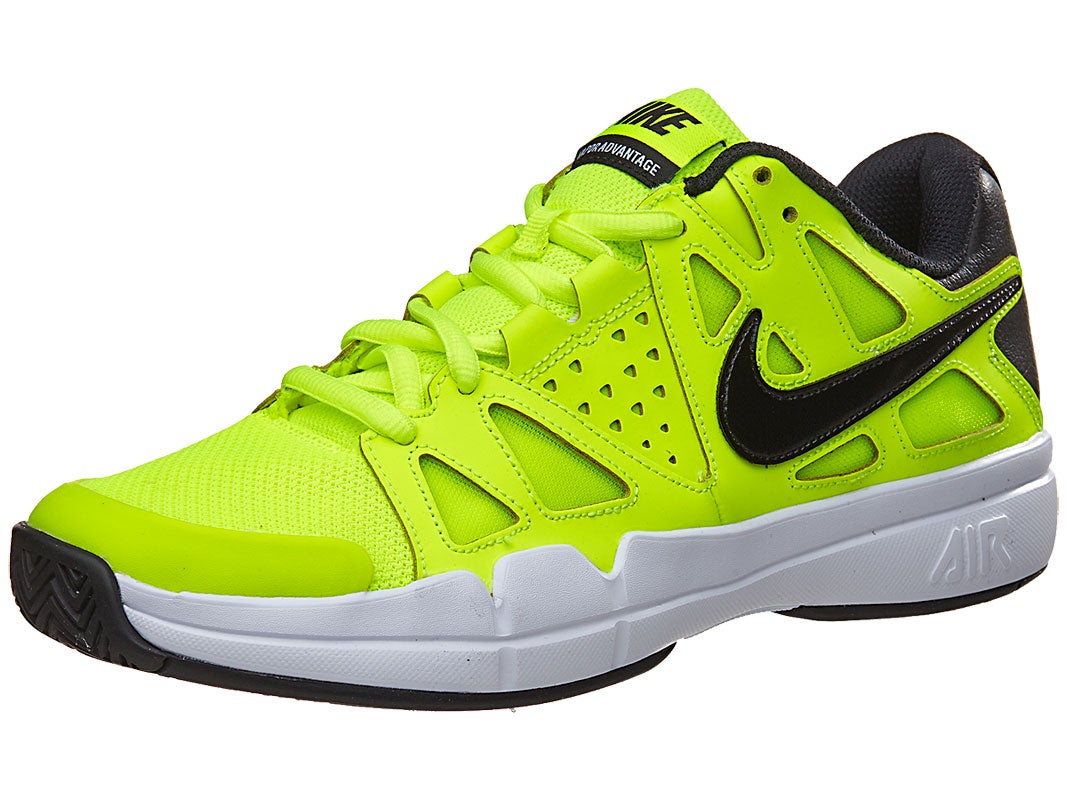 Nike Tennis Shoes