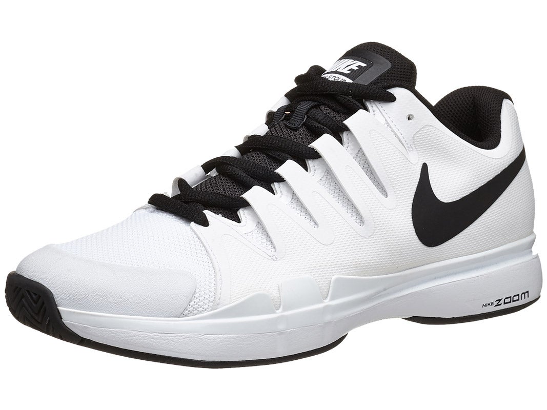 Nike Tennis Shoes