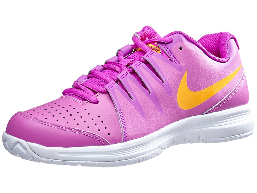 womens new nike tennis shoes