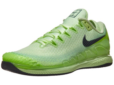 nike tennis shoes shapovalov