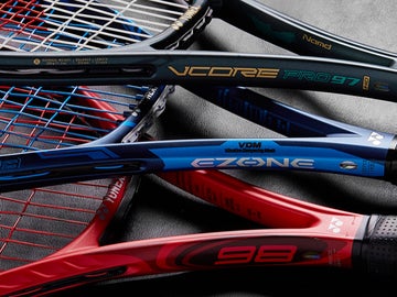 yonex ezone vs vcore