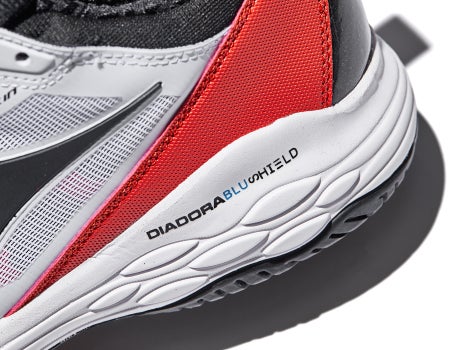 diadora speed blushield fly ag review