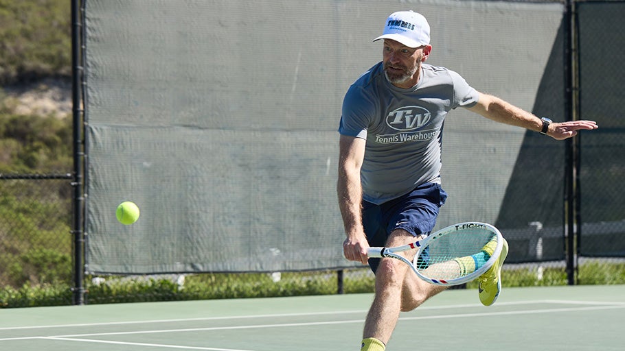 How to Dress for the Heat on the Court