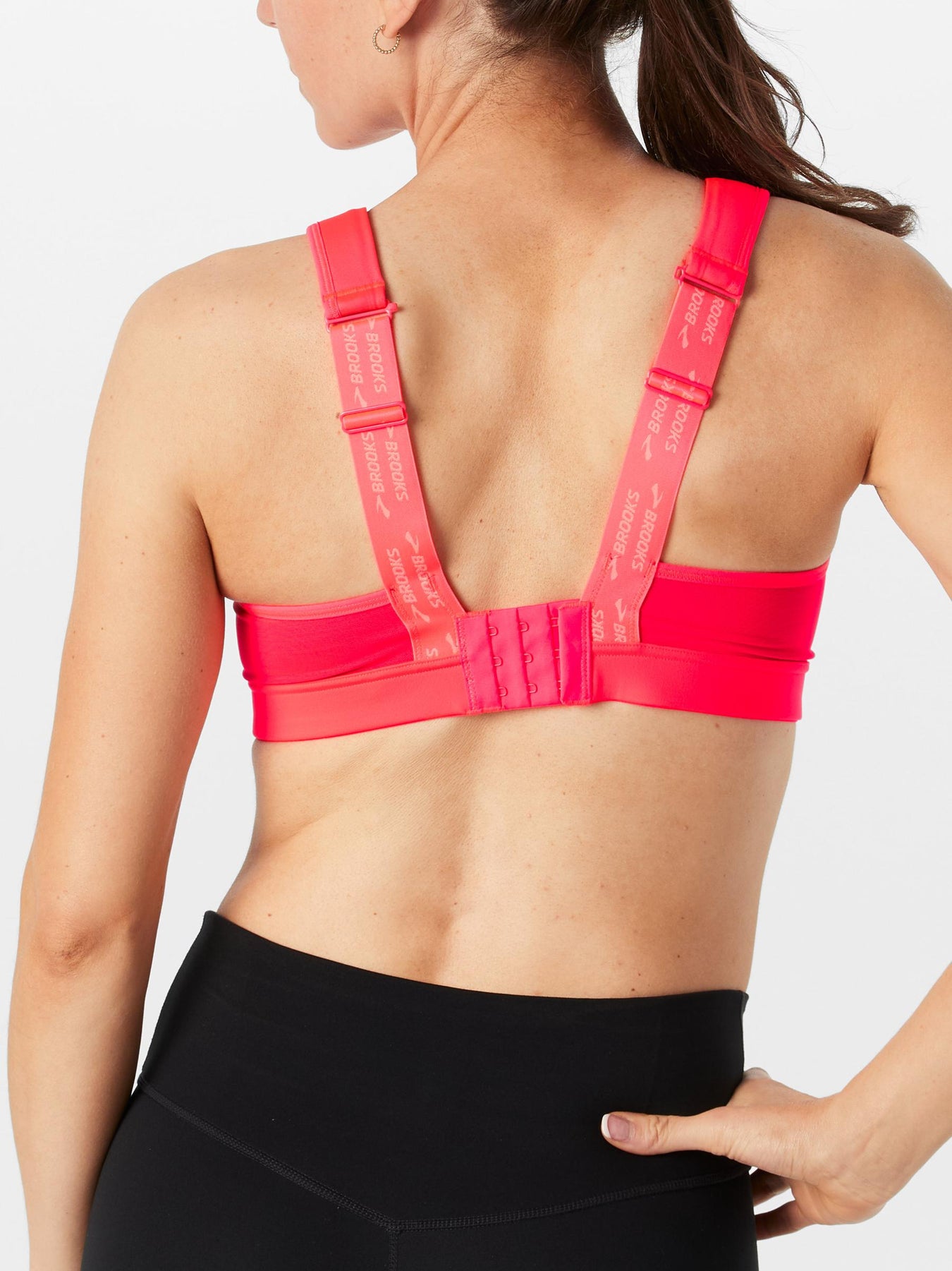Brooks Convertible Bra 2.0 in red from the back