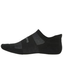 Feetures High Performance Cushion No Show Sock Black