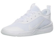 Nike Omni Multi-Court White/Platinum Junior Shoes