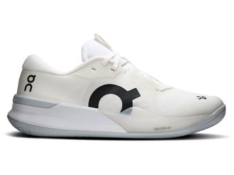 ON The Roger Pro 3 White/Black Women's Shoes