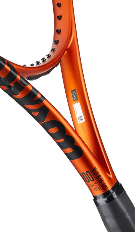 Wilson Burn 100 v5 Racquet | Tennis Warehouse