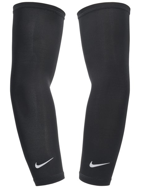 Activewear Review: Distance Black Reflective Compression Sleeves (XS-S)  #965 & (M-L) #1076 