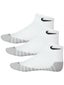 Nike Everyday Max Cushion Quarter Sock 3-Pack White