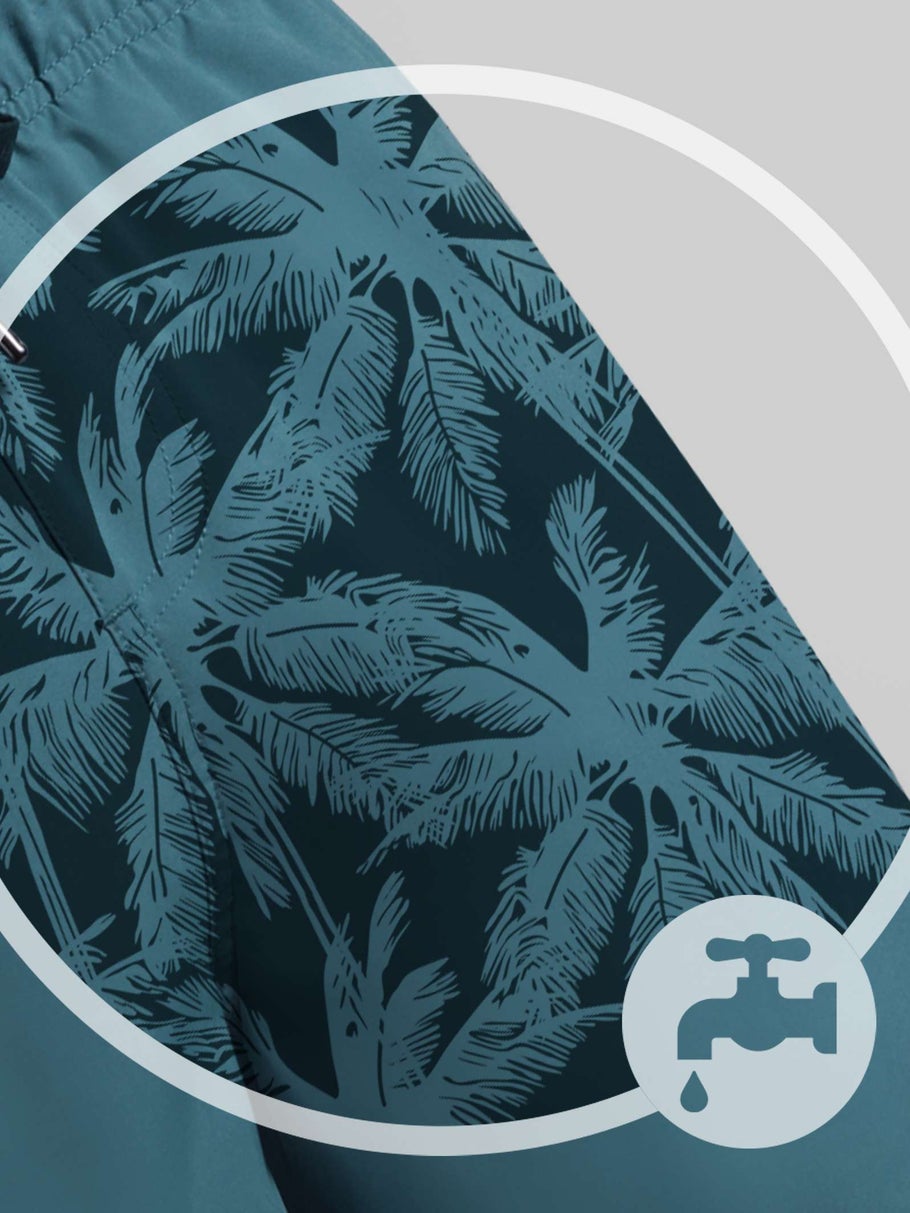 2UNDR Juicy 2-in-1 Shorts in Palm shows a palm print when wet