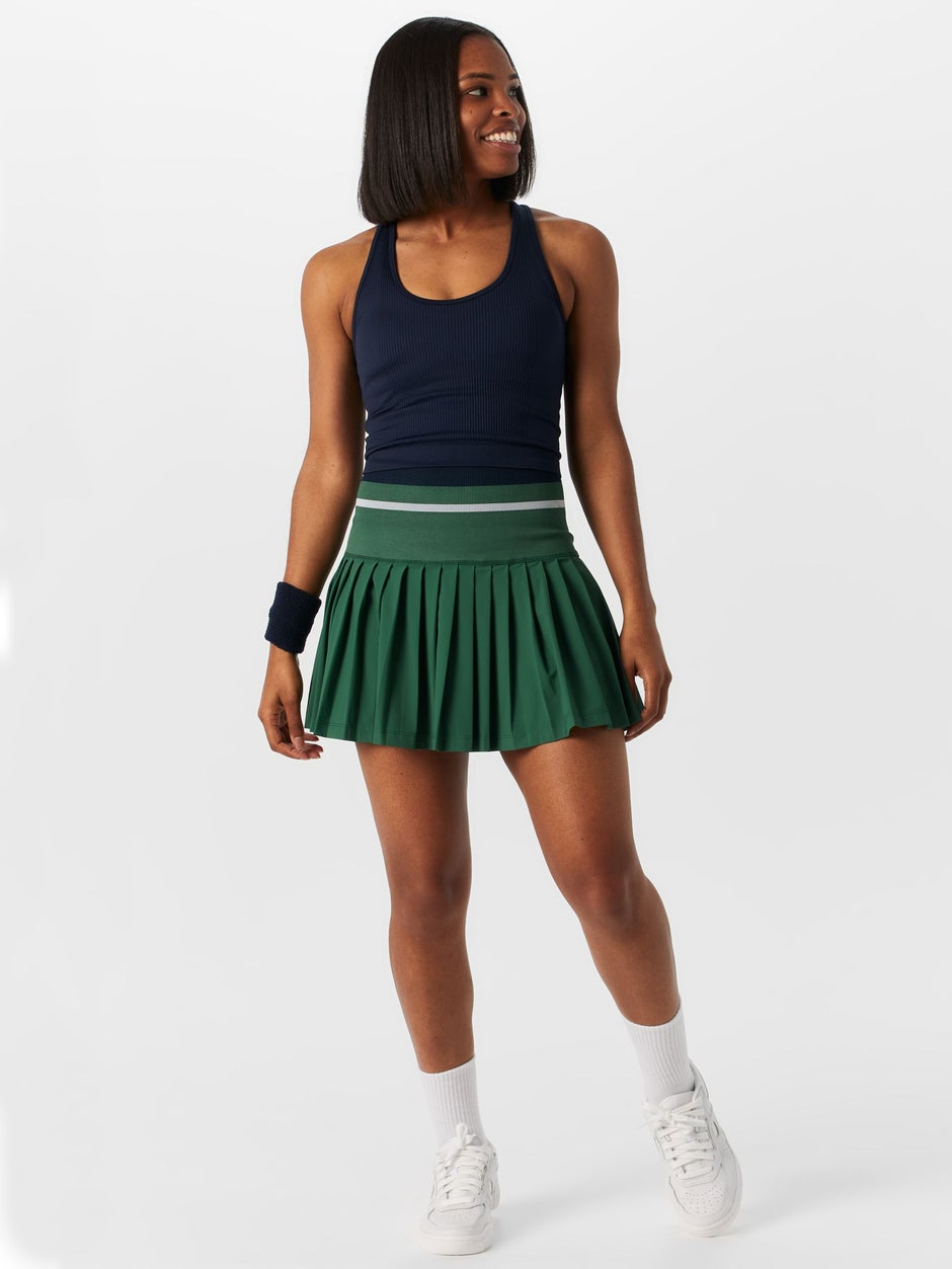 Wilson green skirt and black tank. 