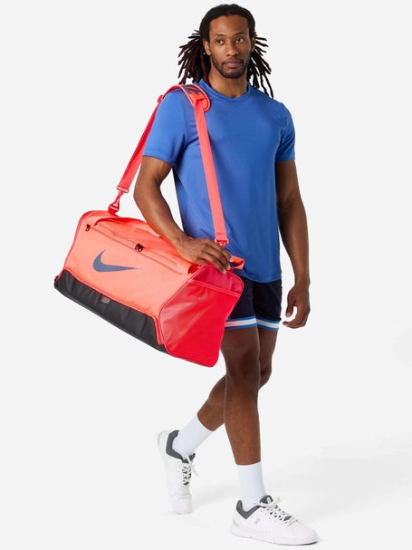 backpack duffel nike Unisex Brasilia 9.5 Training Bag (Large, 95L), Black/Black/White, MISC Zippered main compartment secures your training essentials Nike Brasilia Training Duffel Bag