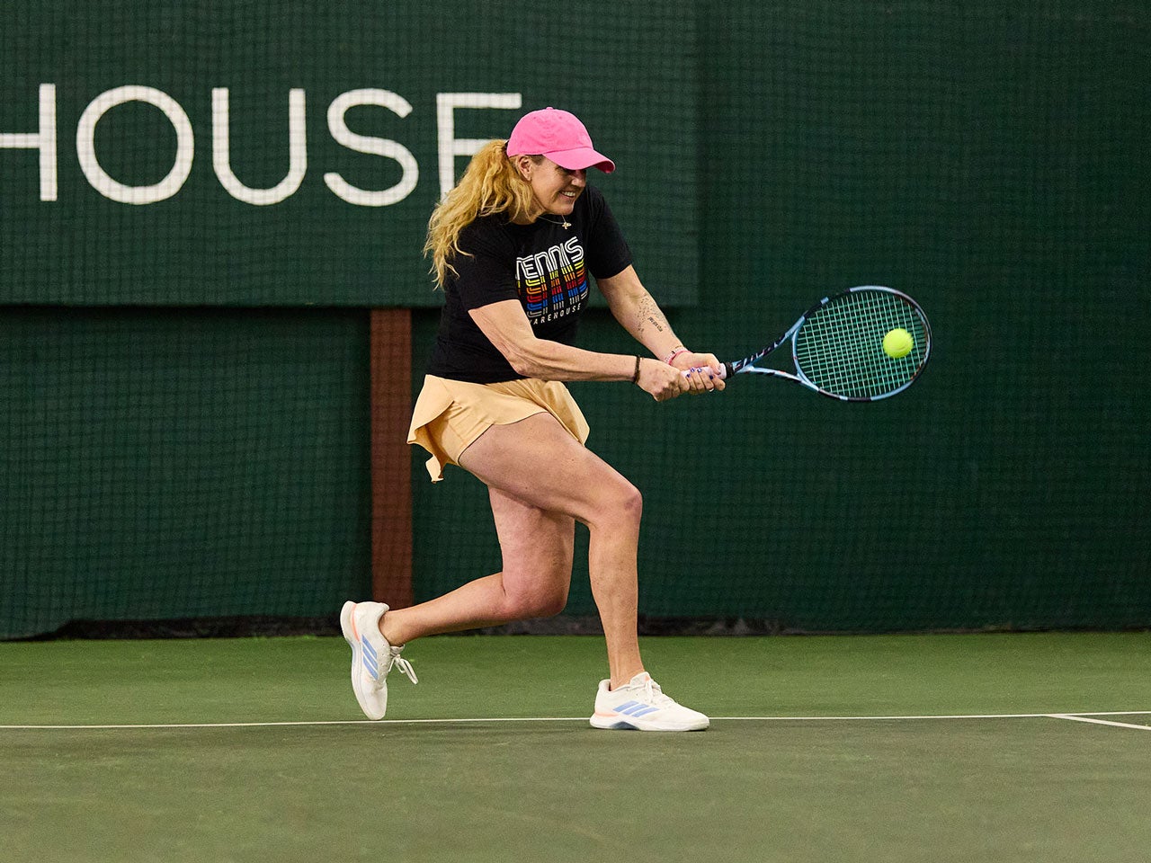 adidas Avacourt 3