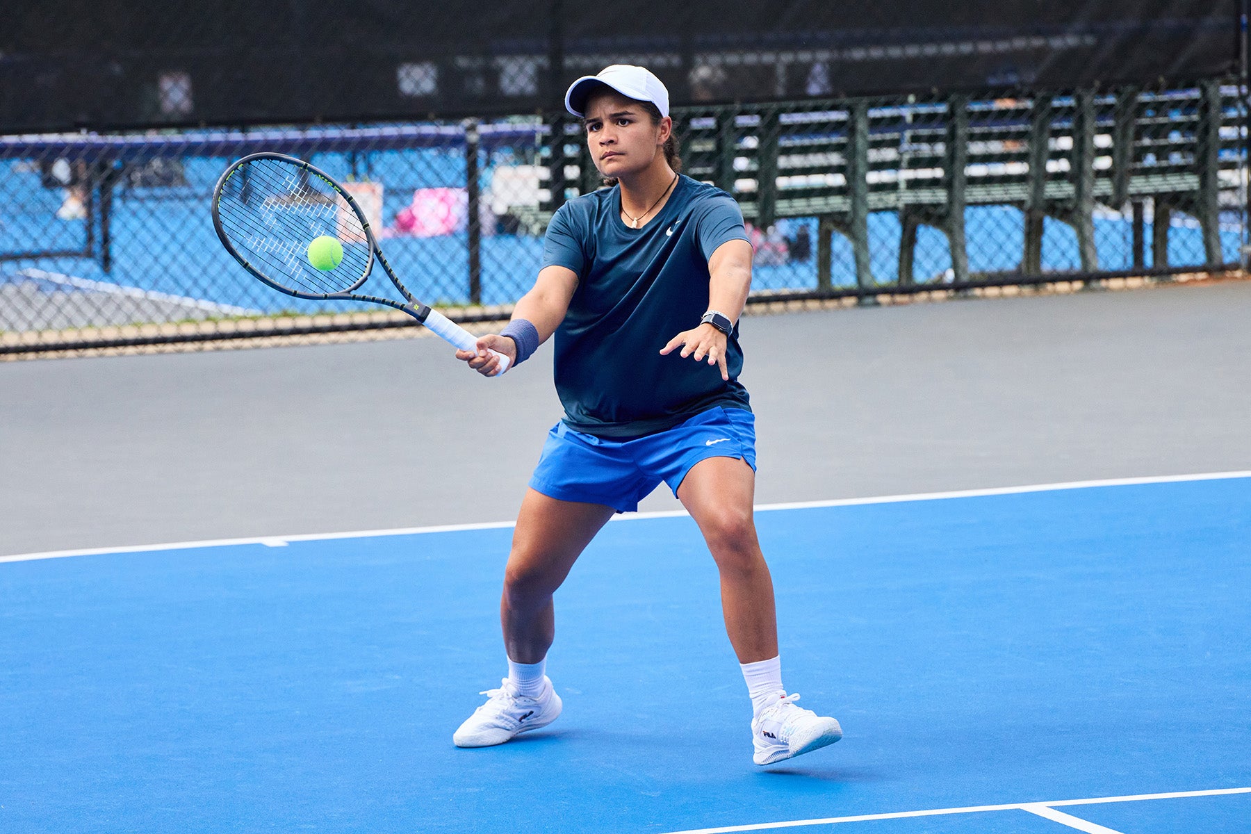 TW playtester hitting a volley with the V10 300g. 