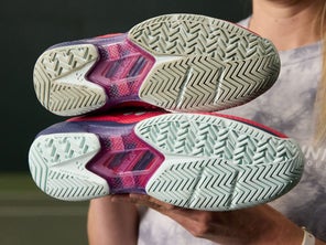 Image of Tennis Shoe Oustoles (New and Old)