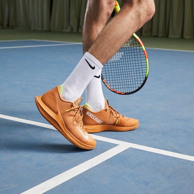 nike shoes for playing tennis