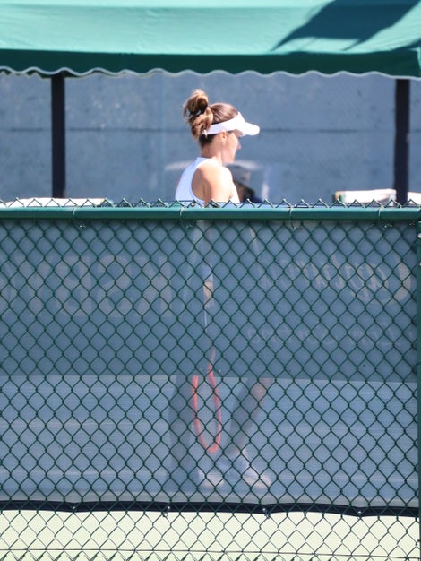 Davis takes a break mid-set