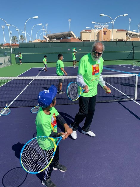 Image of Richard Pancho Gonzalez Youth Tennis Foundation participants