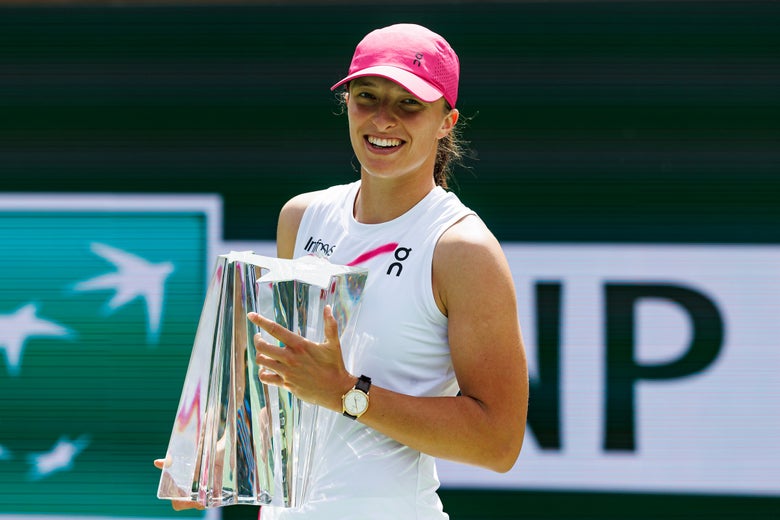 Iga steamrolls her competition in the desert arenas. 