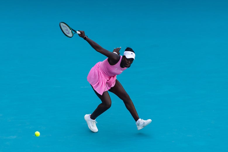 Victoria Mboko slices through a backhand. 
