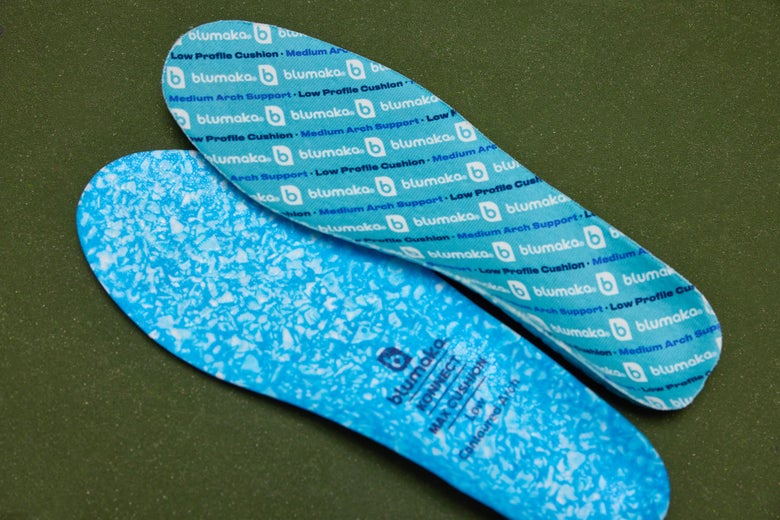 Image of a non-slip insole and a regular insole. 