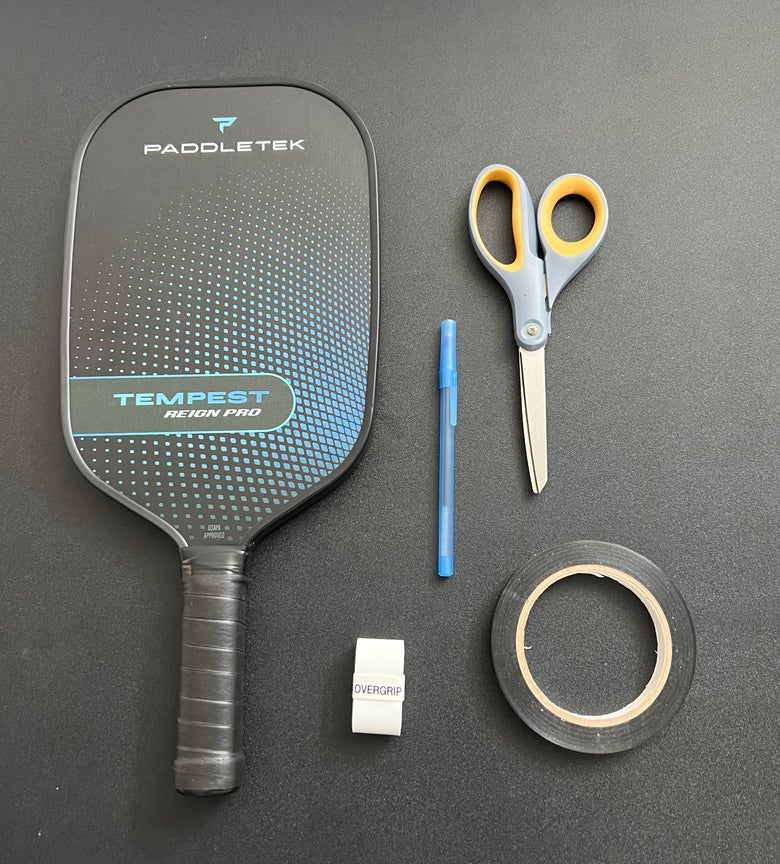 How To Grip A Pickleball Paddle, 3 Different Ways