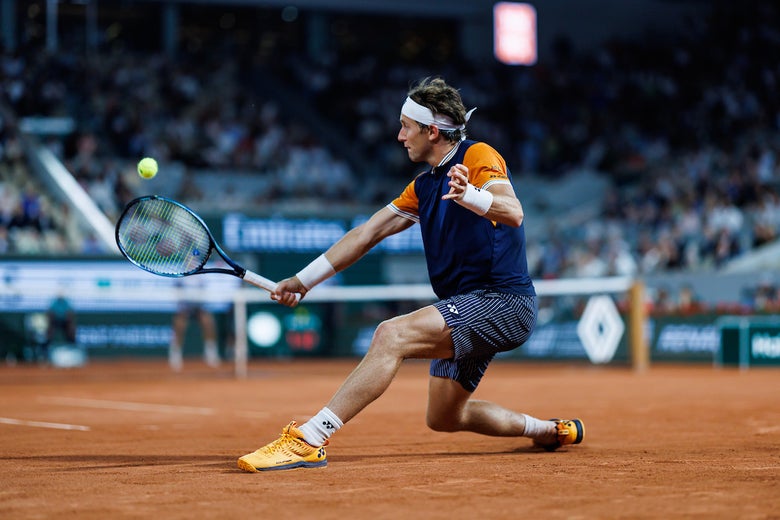Image of Casper Ruud in Yonex at the French Open
